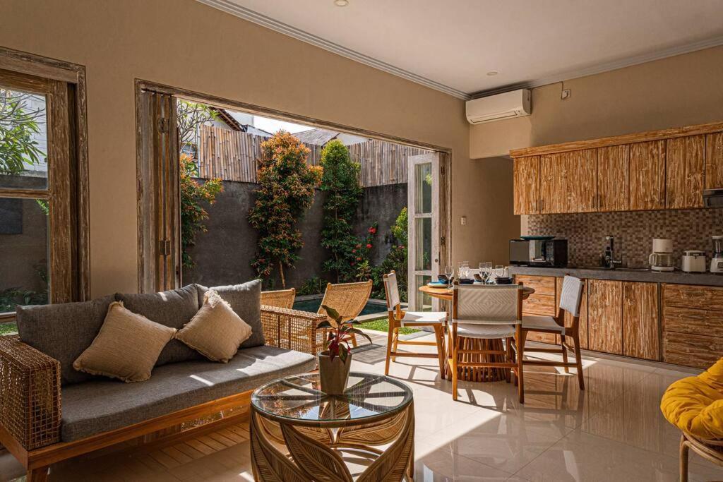 Beautiful Private 2Bed Villa 5 Mins To Finns Beach Canggu Eksteriør billede